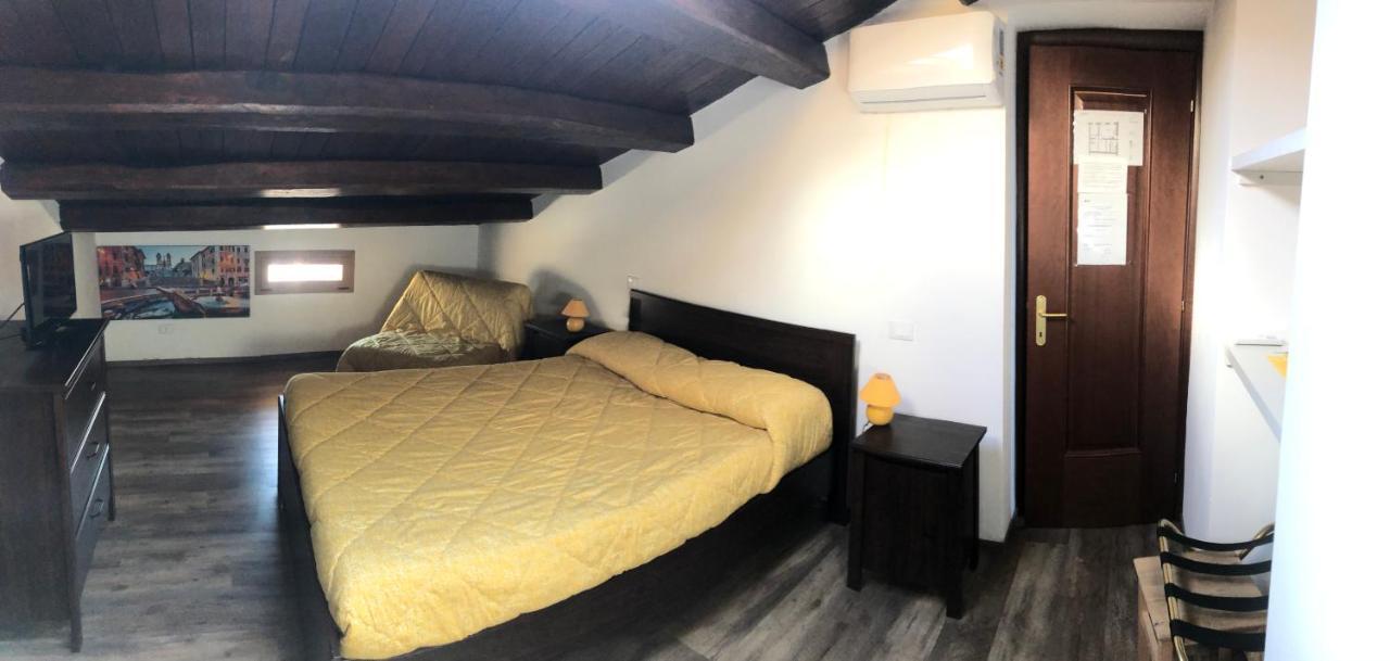 Bb Il Re Alla Reginella Guest House Roma Ngoại thất bức ảnh